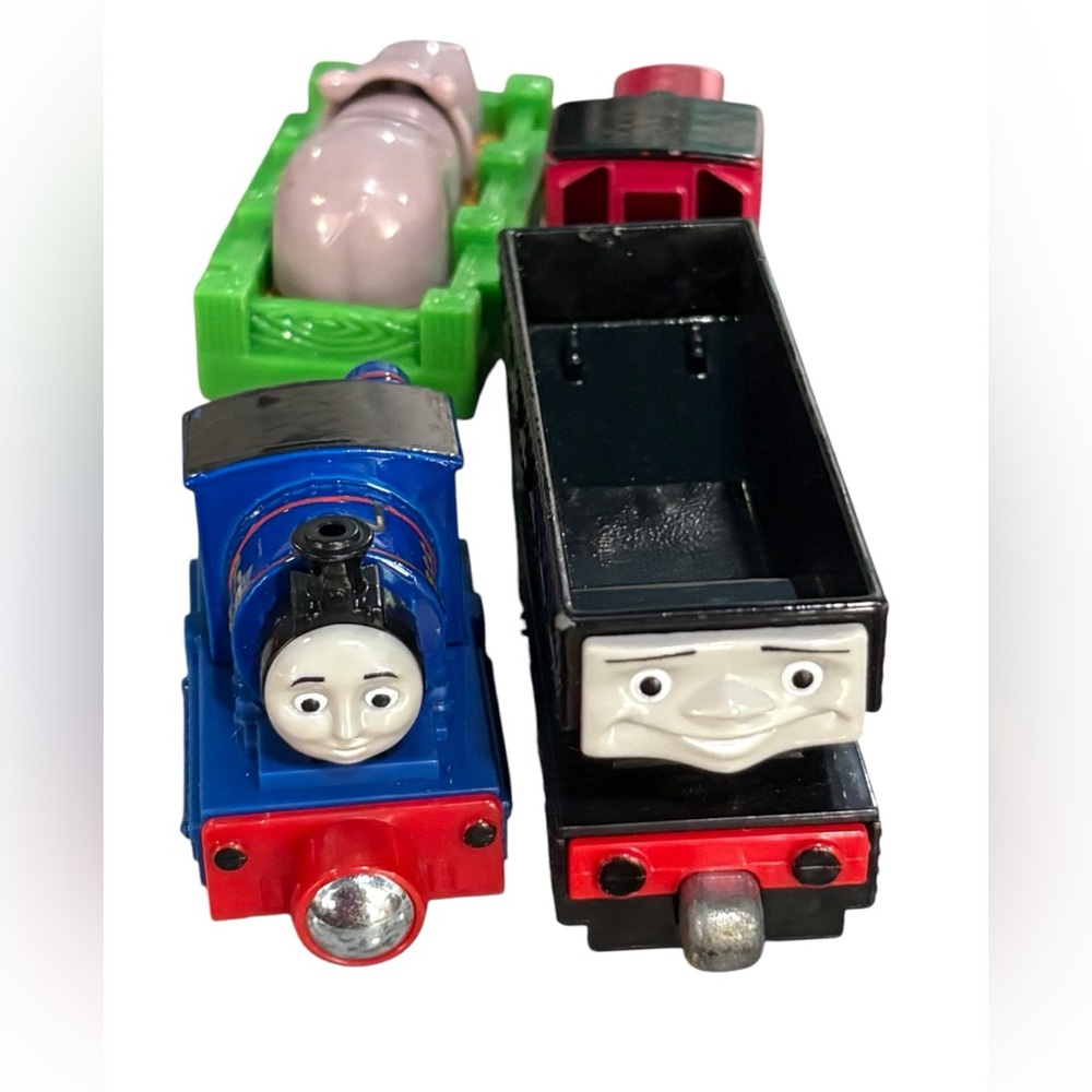 Thomas & Friends Thomas Train Lot 7 - Picture 2 of 3